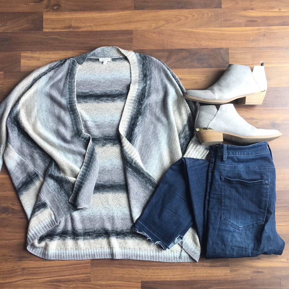 Cardigan, grey/black/cream, size Small